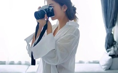 荫蒂被男人添舒服了